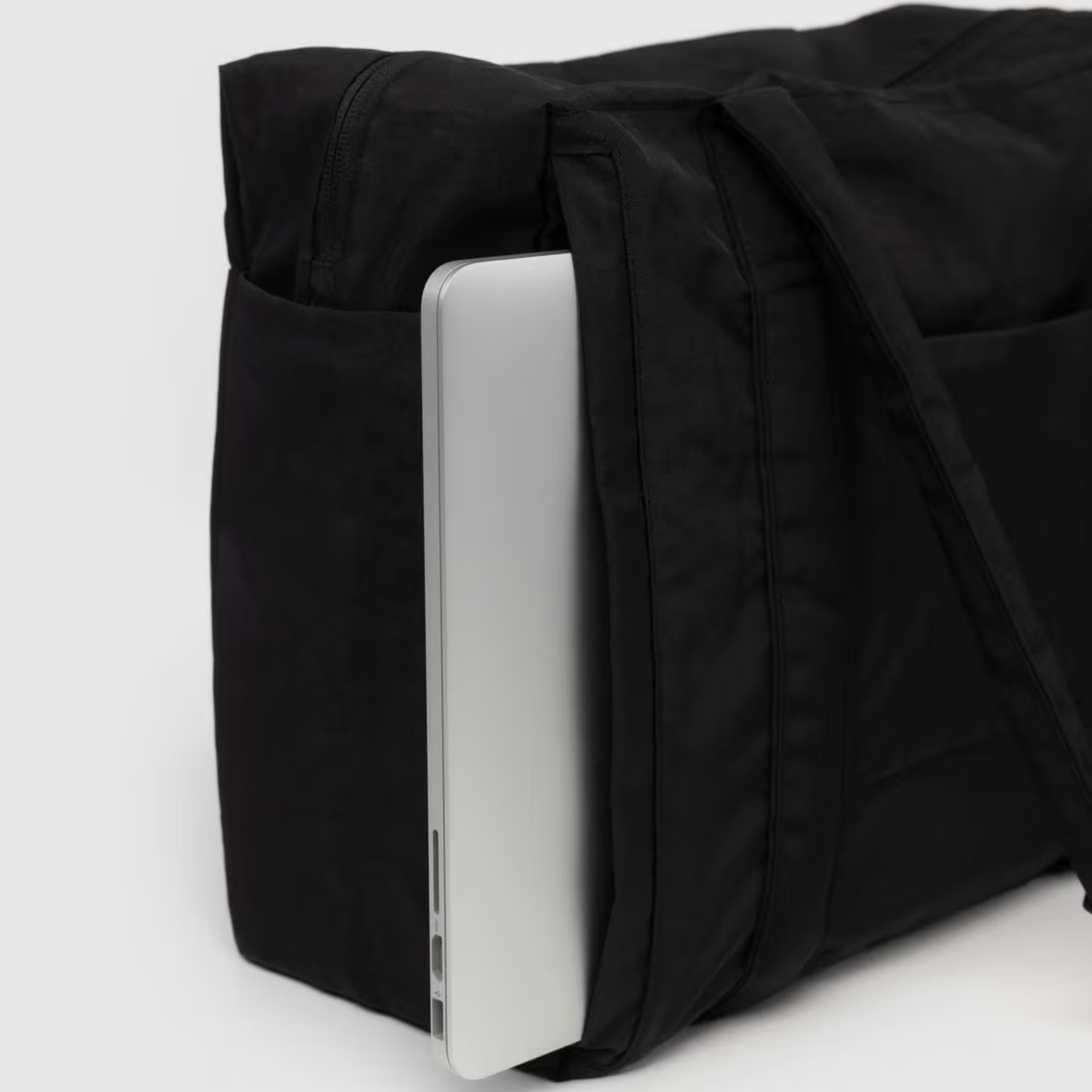 Baggu Small Cloud Carry-On