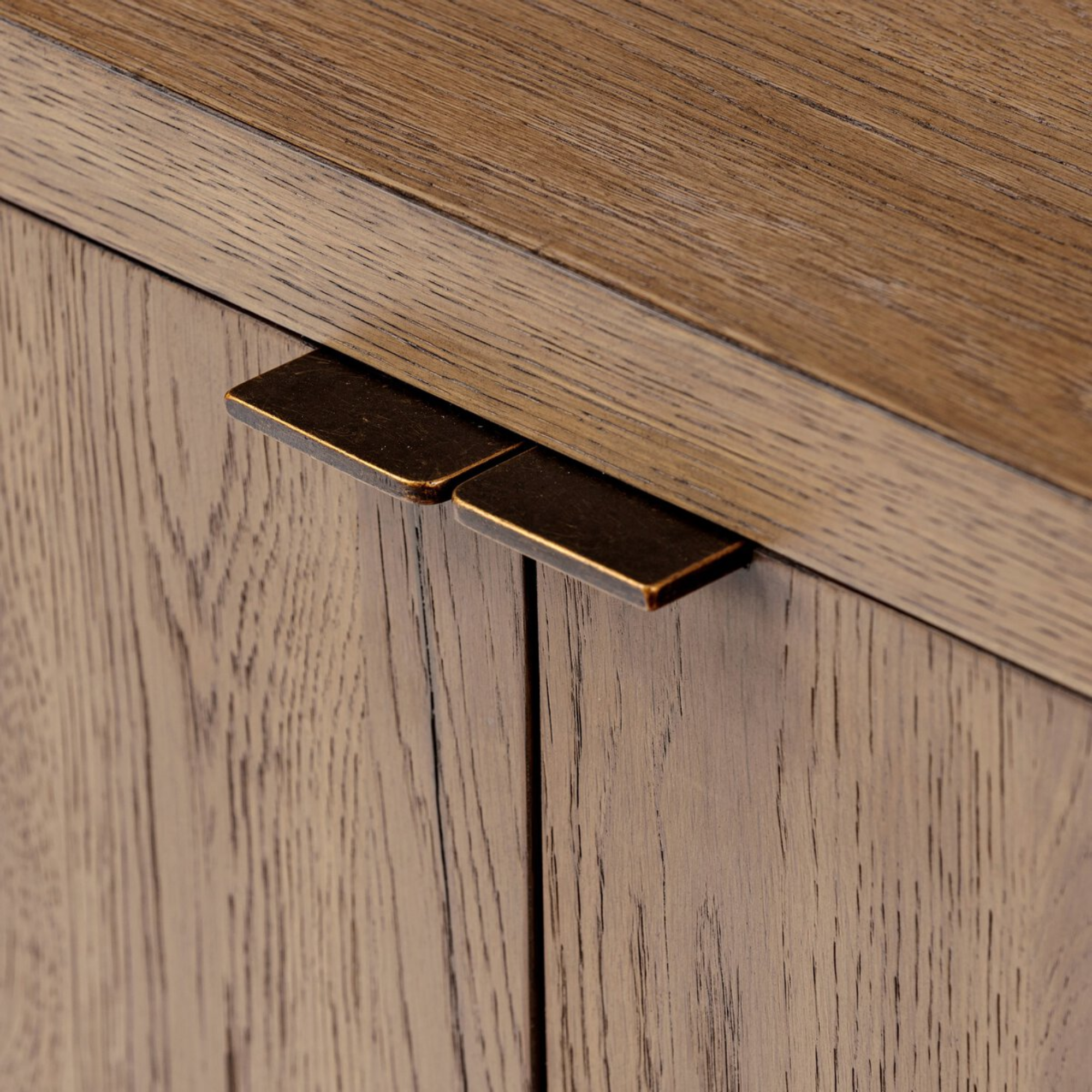 Cristopher Sideboard | Rubbed Light Oak