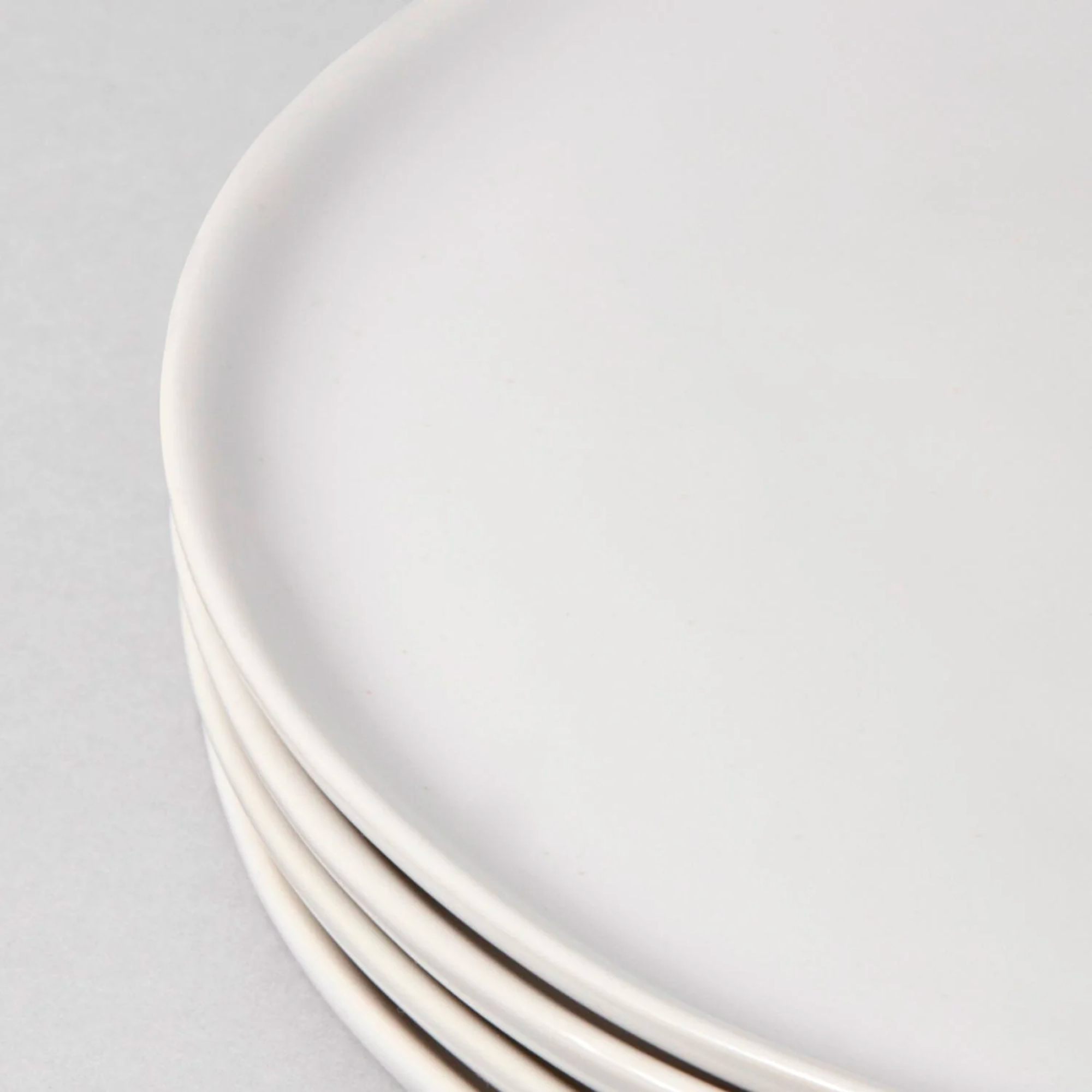 Fable Dinner Plates Cloud White Simone & Ivy