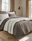 Velvet Stitch Quilt Set