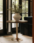 Raja Vase