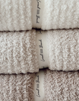 Solid Ribbed Cozy Blanket