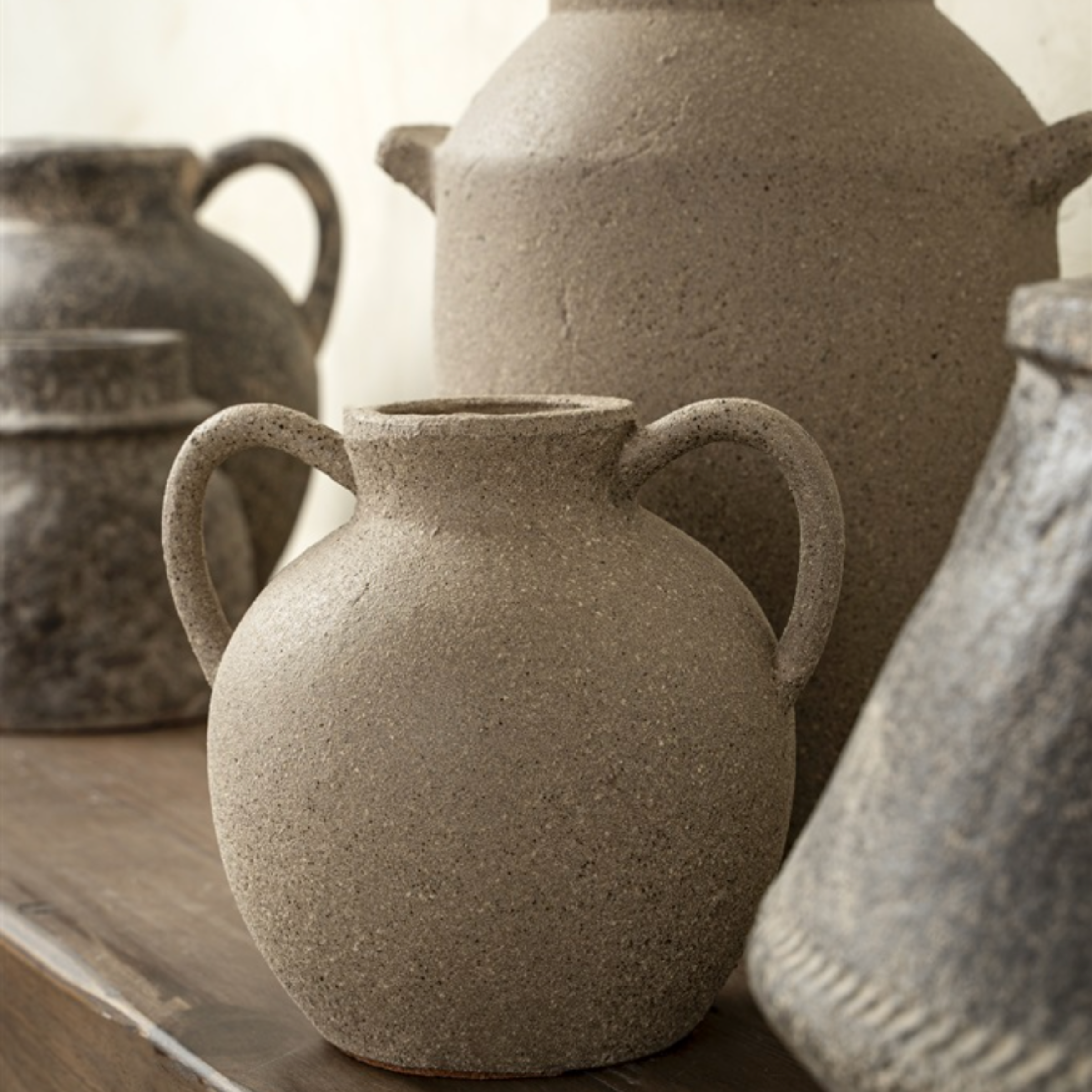 Amphora Vase · Sand Sandstorm Amphora Vase – Simone & Ivy