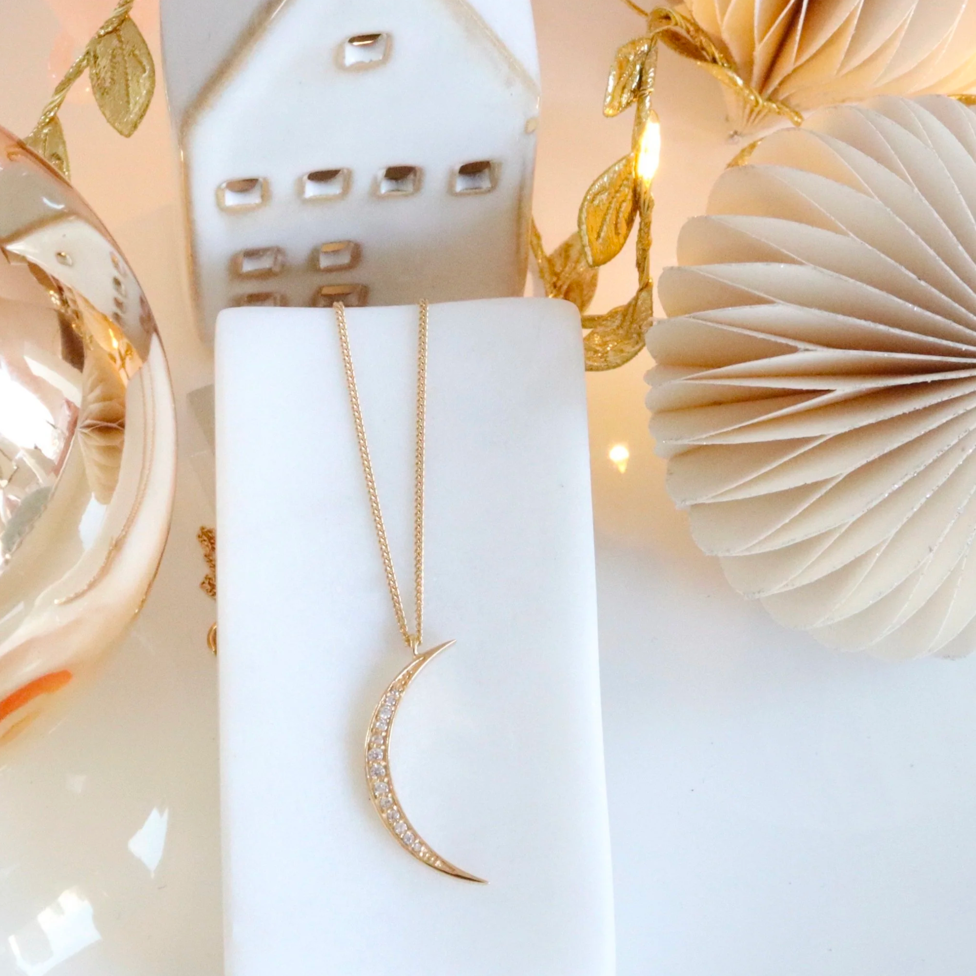 Mini Dream Luna Necklace Gold