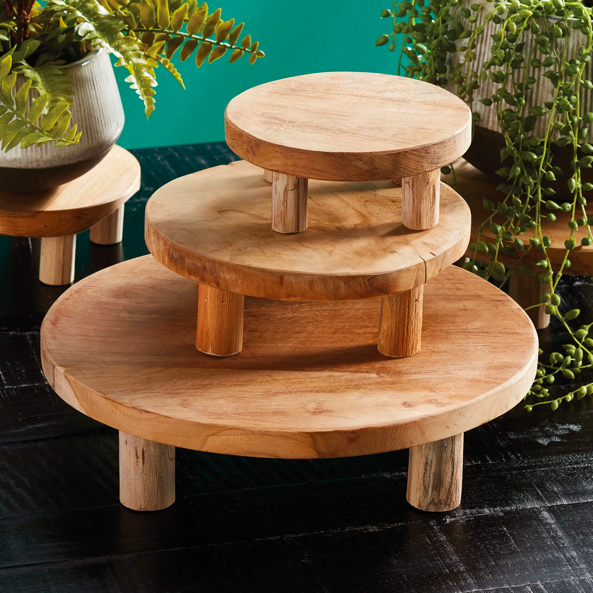Lydia Teak Stand