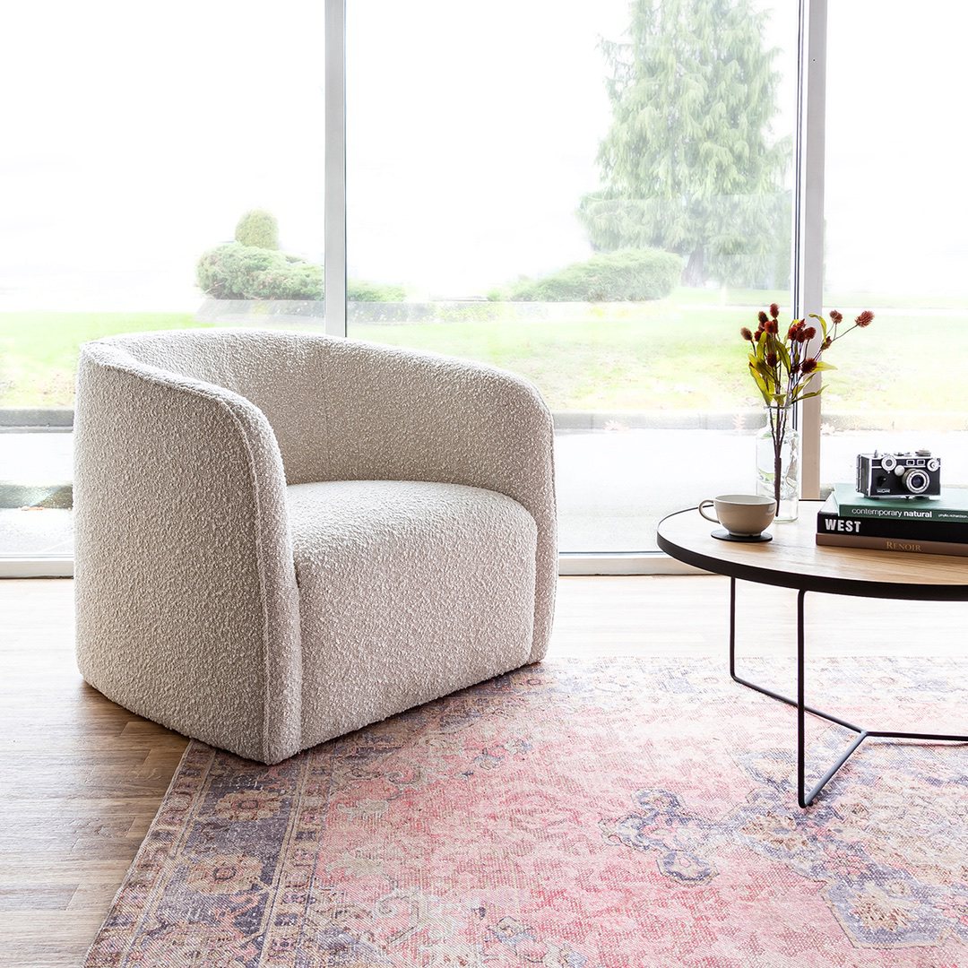 Accent best sale chair cb2