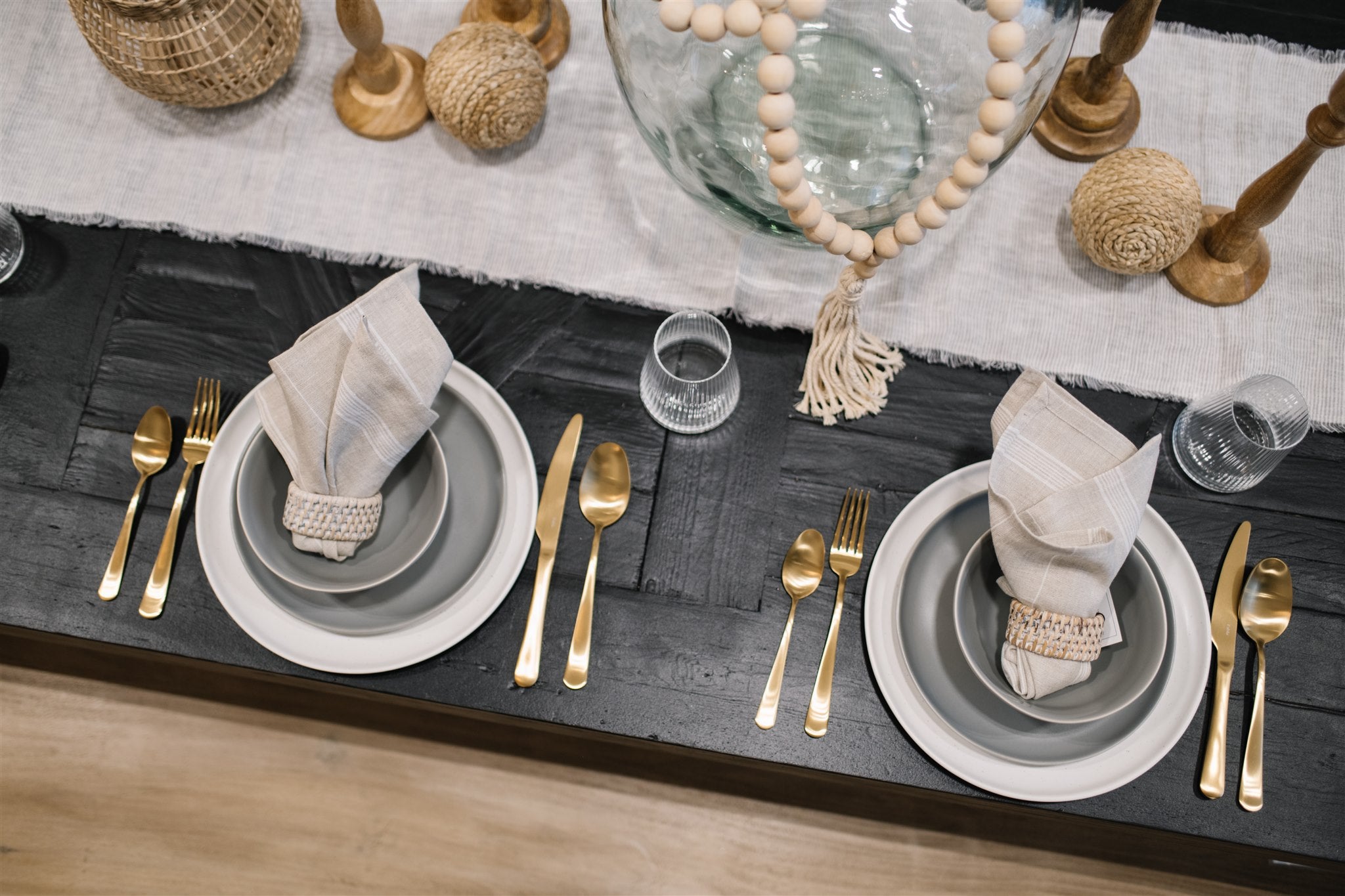 Fable Flatware Set