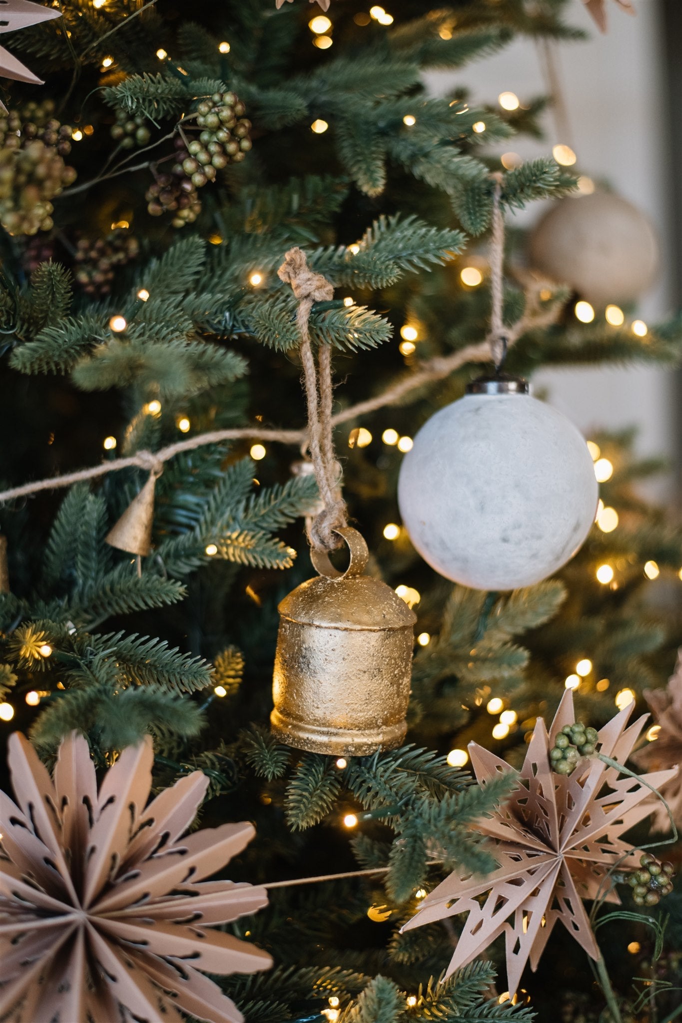 Neutral Christmas Tree Ornaments