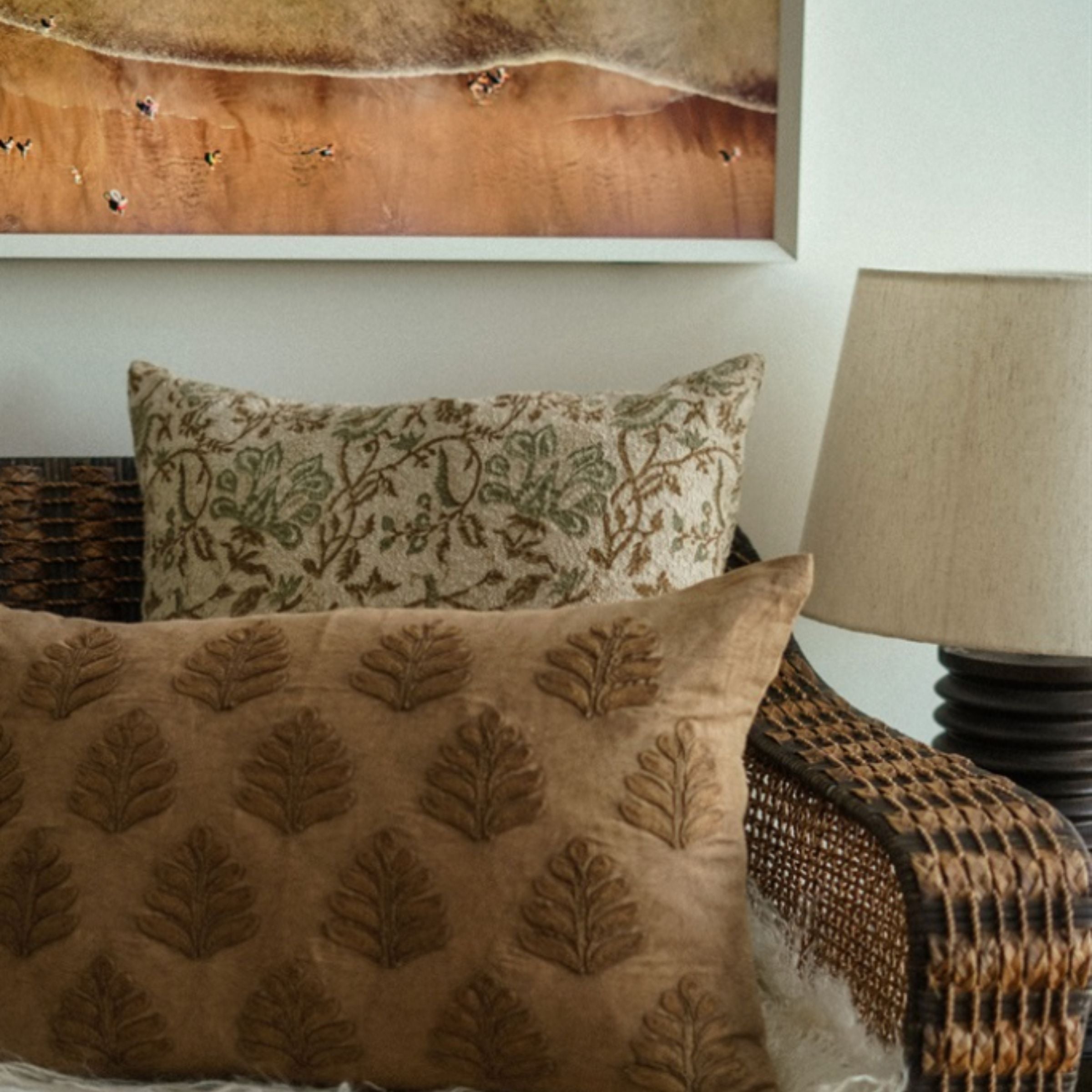 Anura Pillow