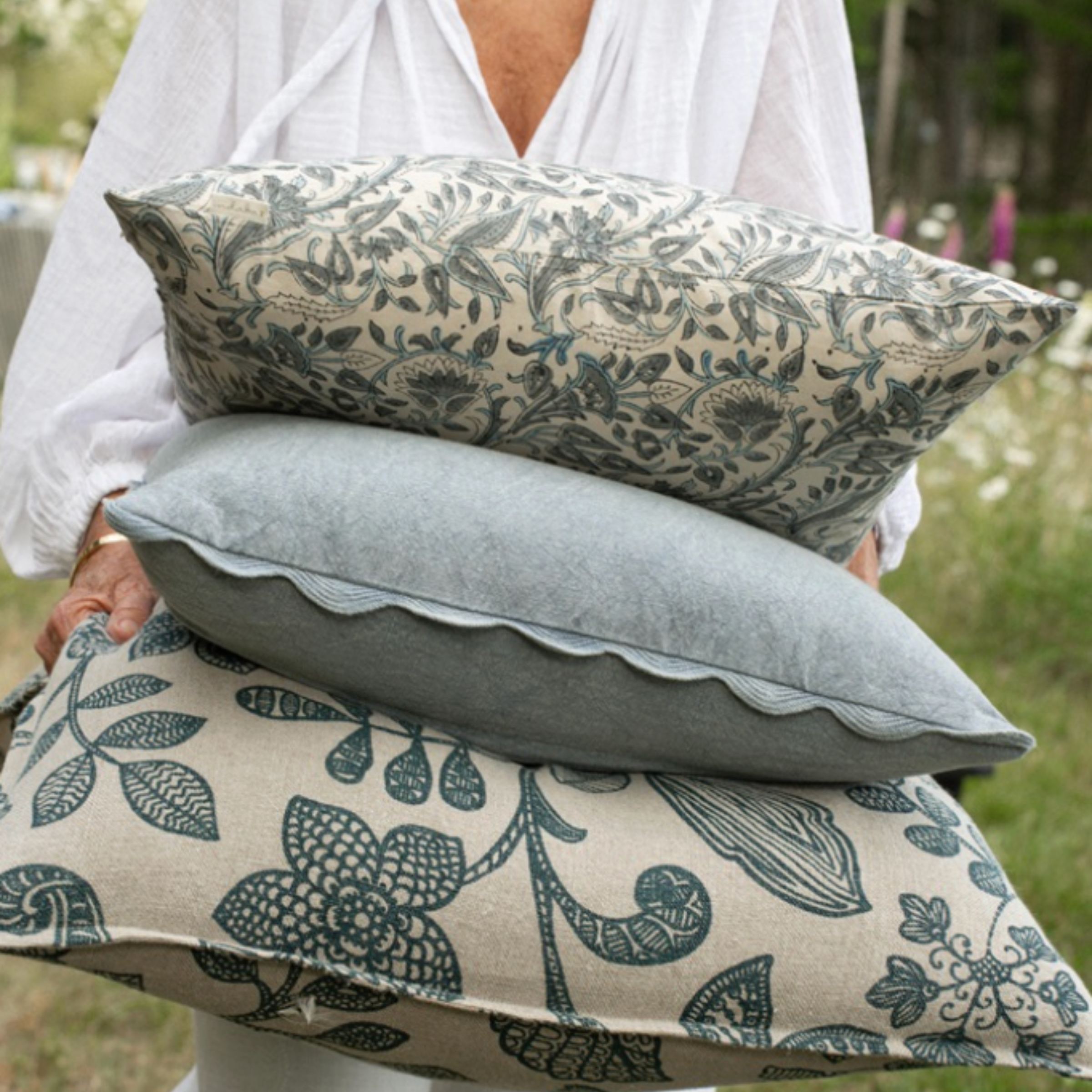 Arborea Linen Pillow | Teal