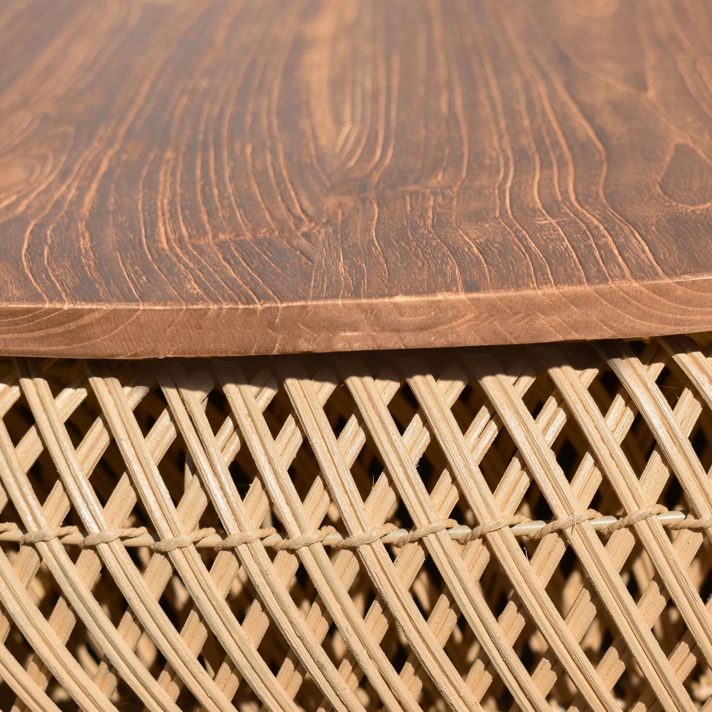 Bodhi Wave Side Table