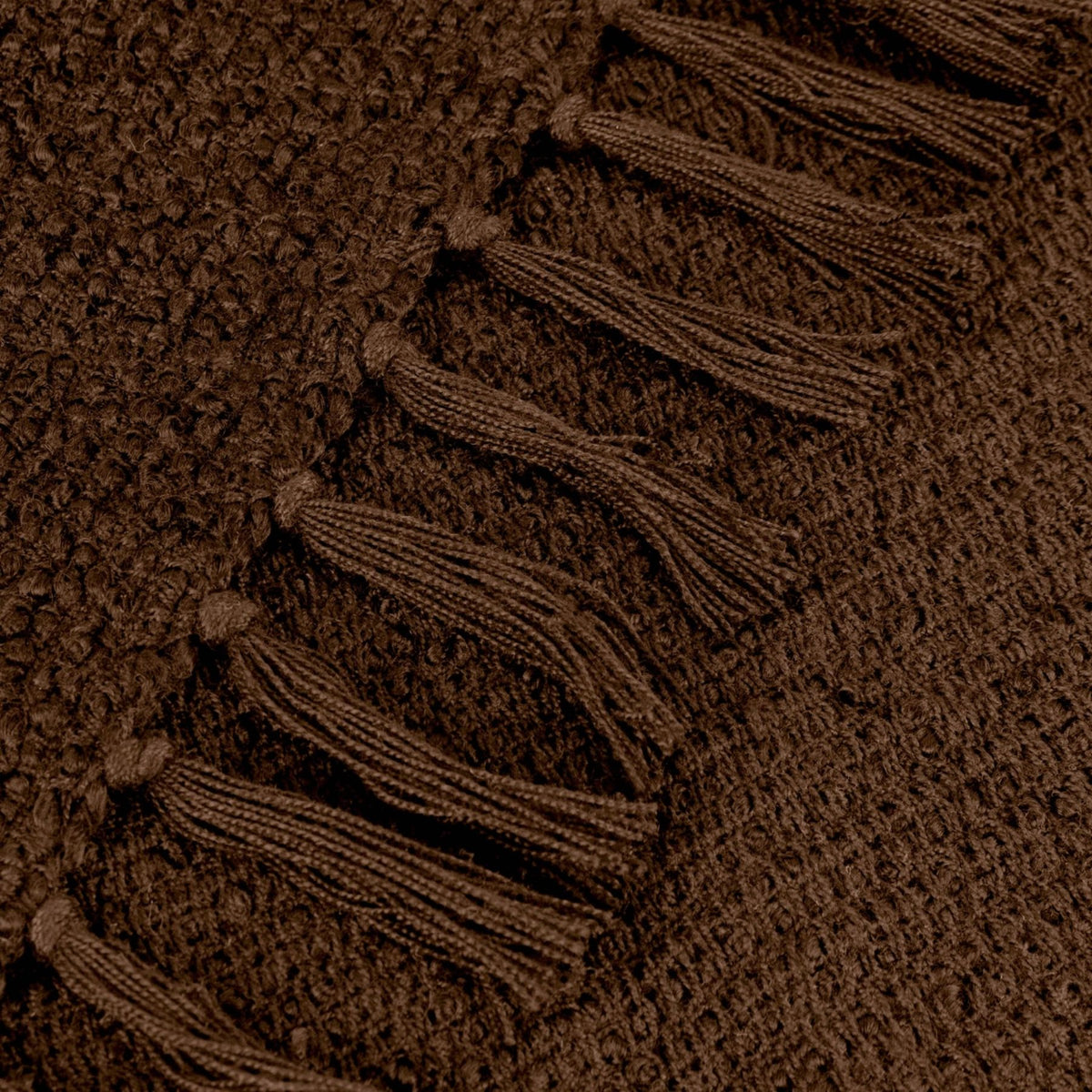 Candar Boucle Throw