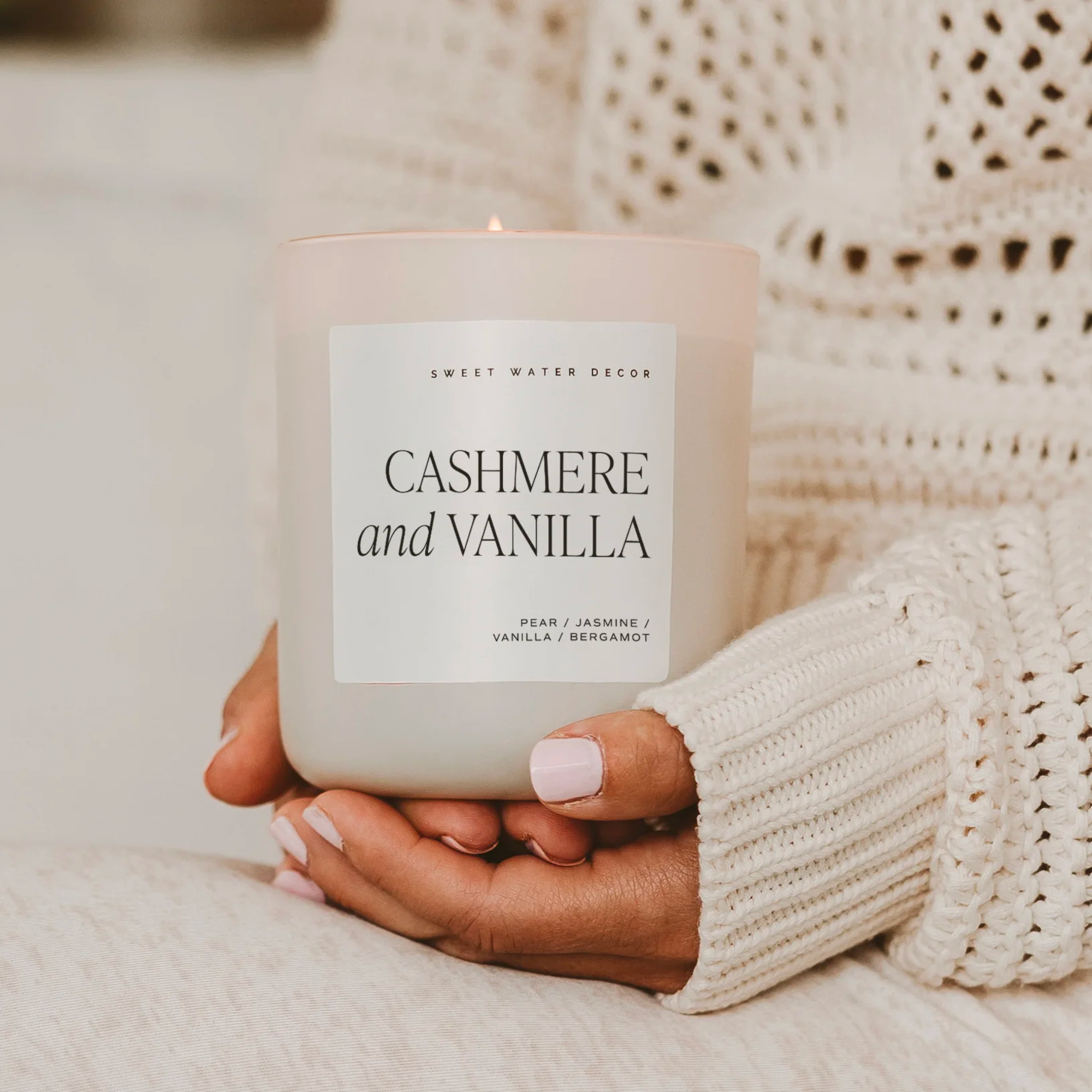 Cashmere + Vanilla Matte Jar Candle