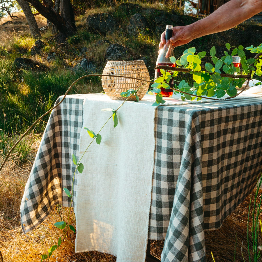 Celina Linen Runner - Ecru