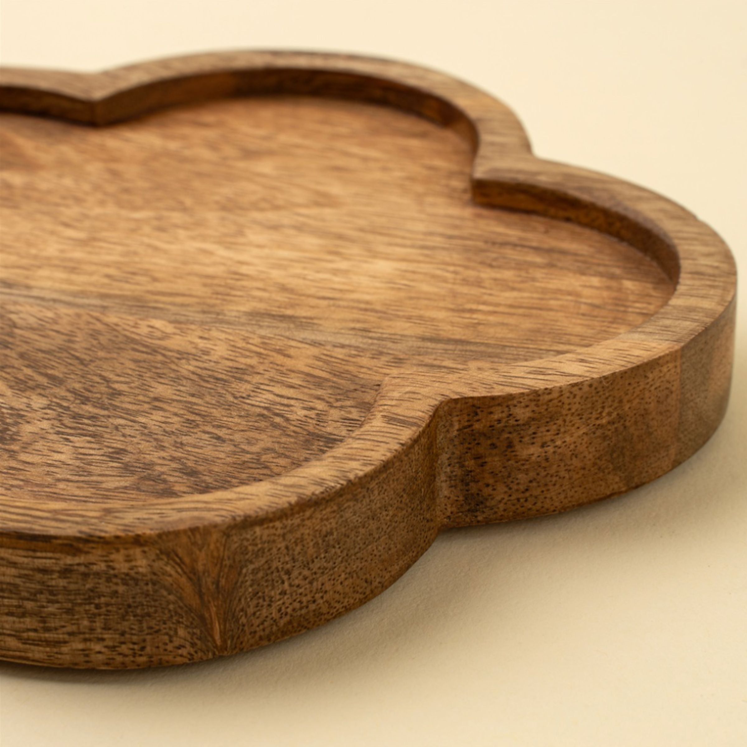Daisy Wooden Dish