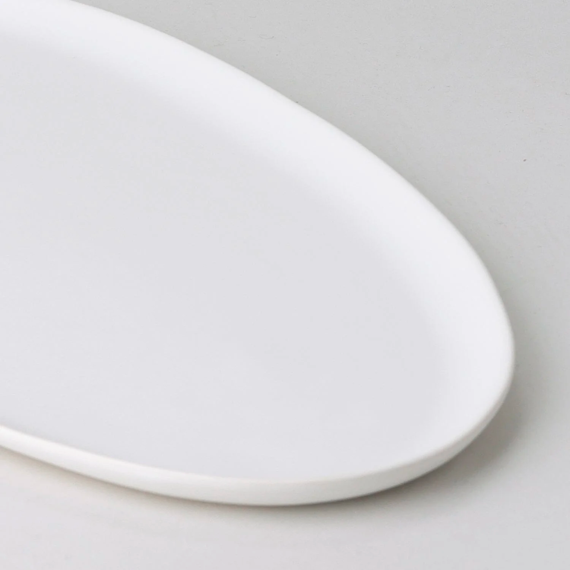 Fable Oval Platter - Cloud White