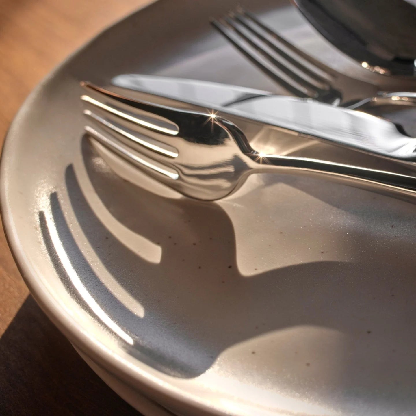 Fable Flatware Set