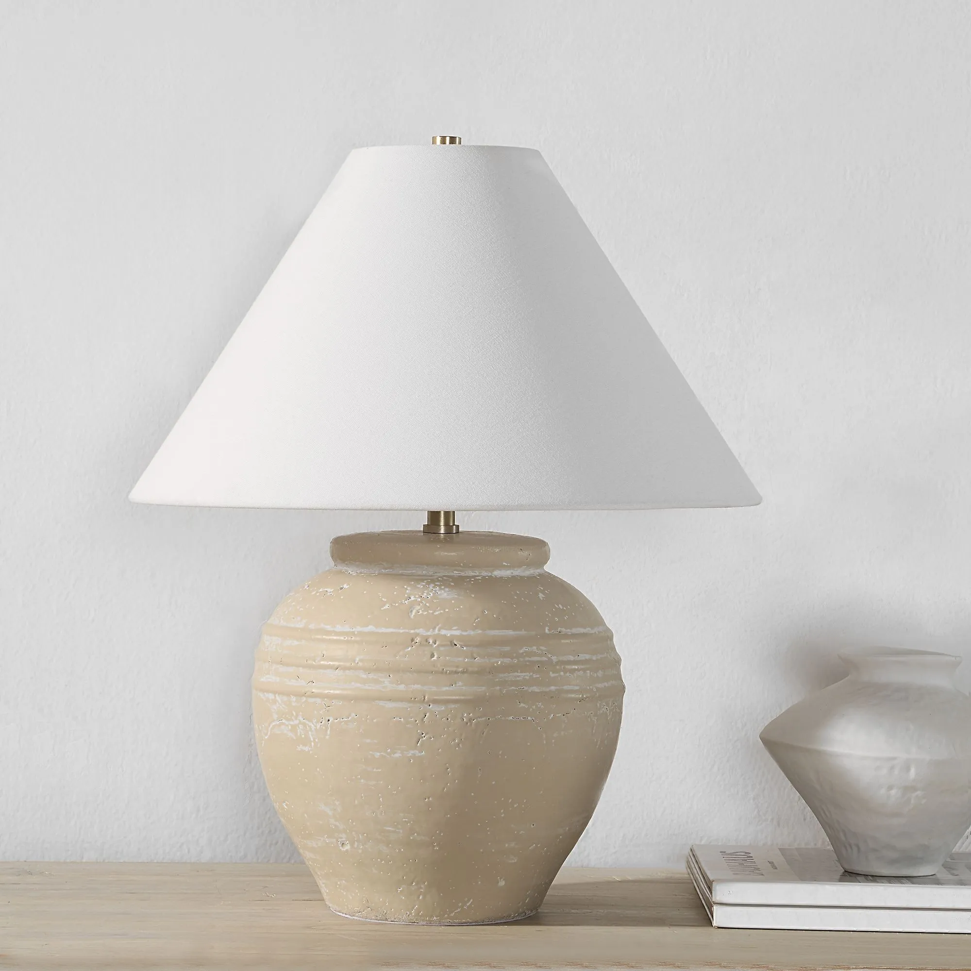 Fela Table Lamp