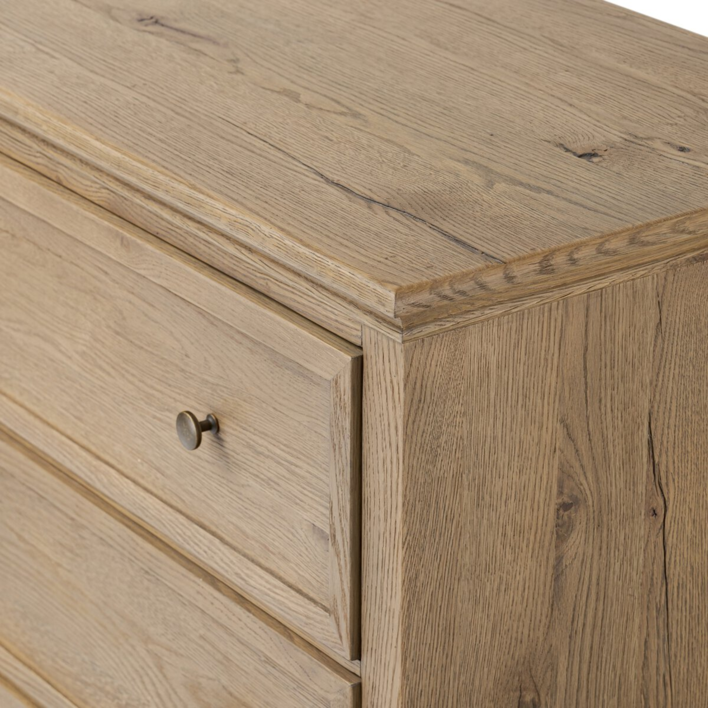 Geoffrey Tall Dresser