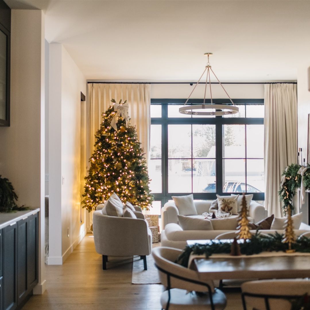 Holiday Tree Bundle | 9'