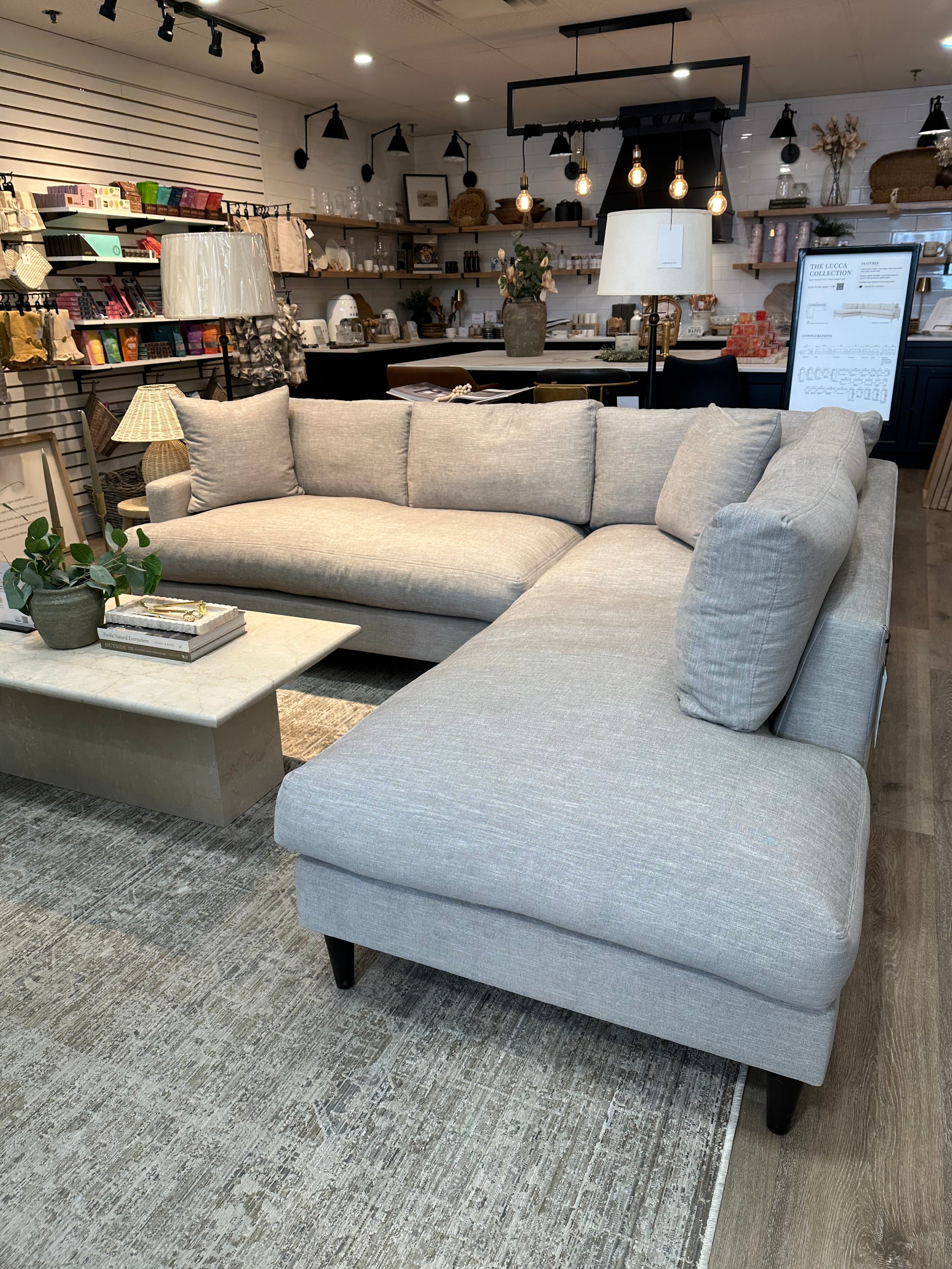 Lucca Sectional | Floor Model