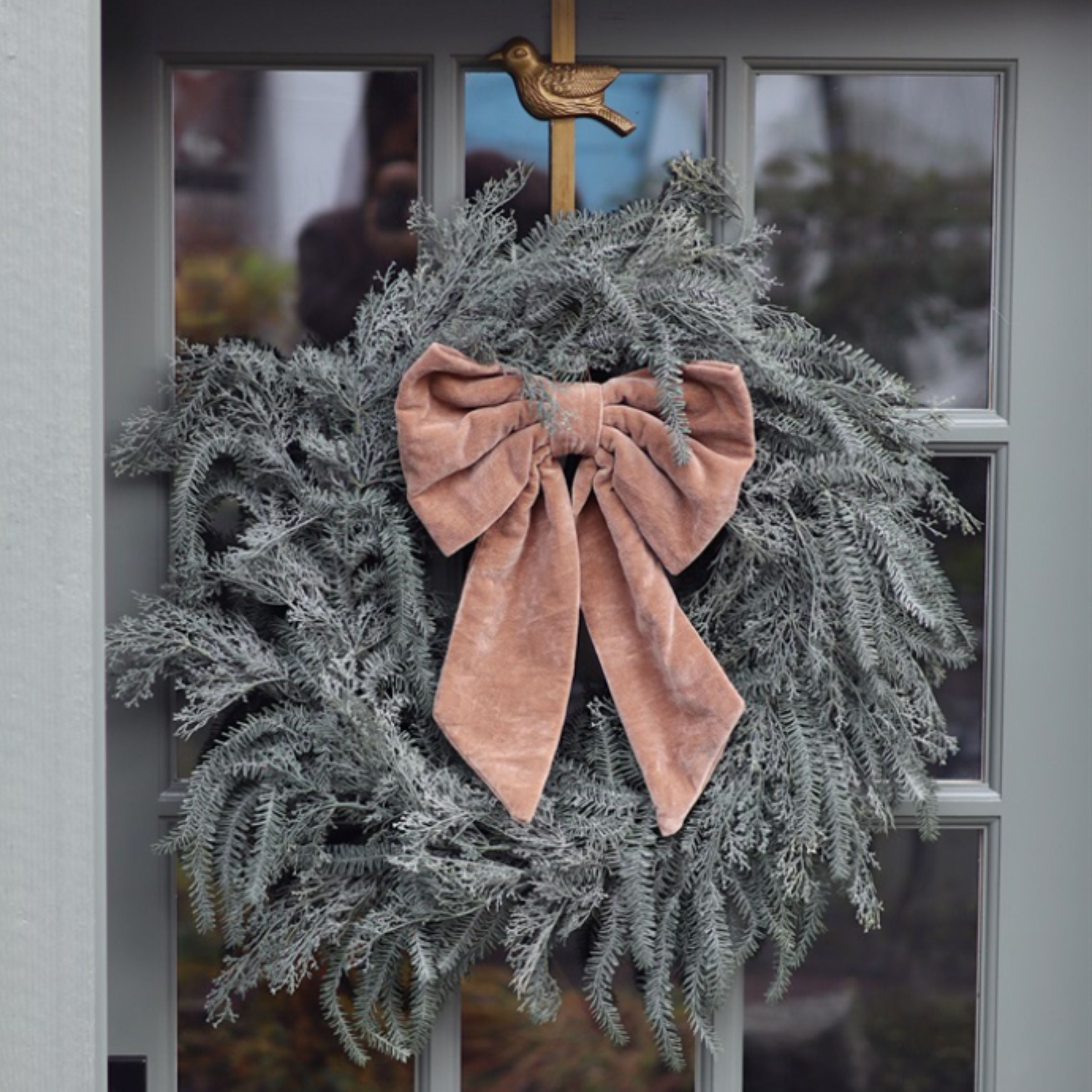Hanging Velvet Bow