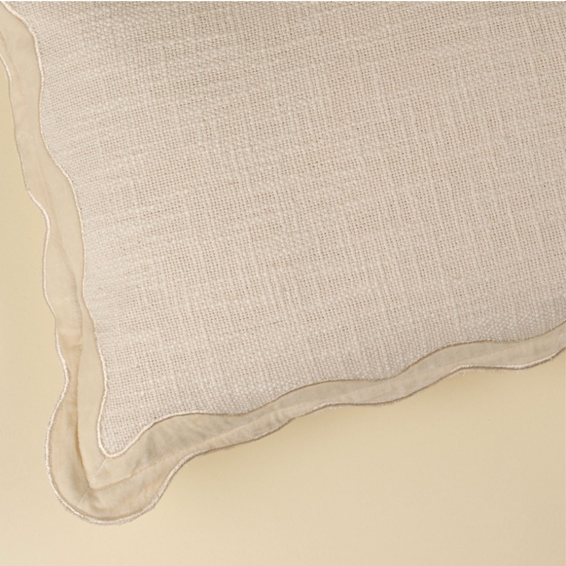 Velvet Scallop Pillow | Ivory