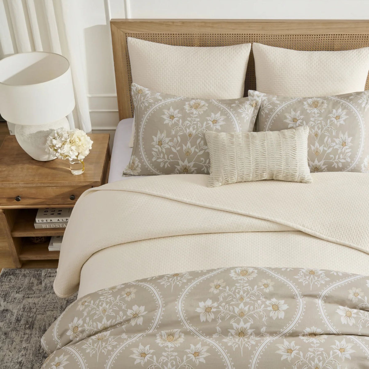 Grace Quilt Set