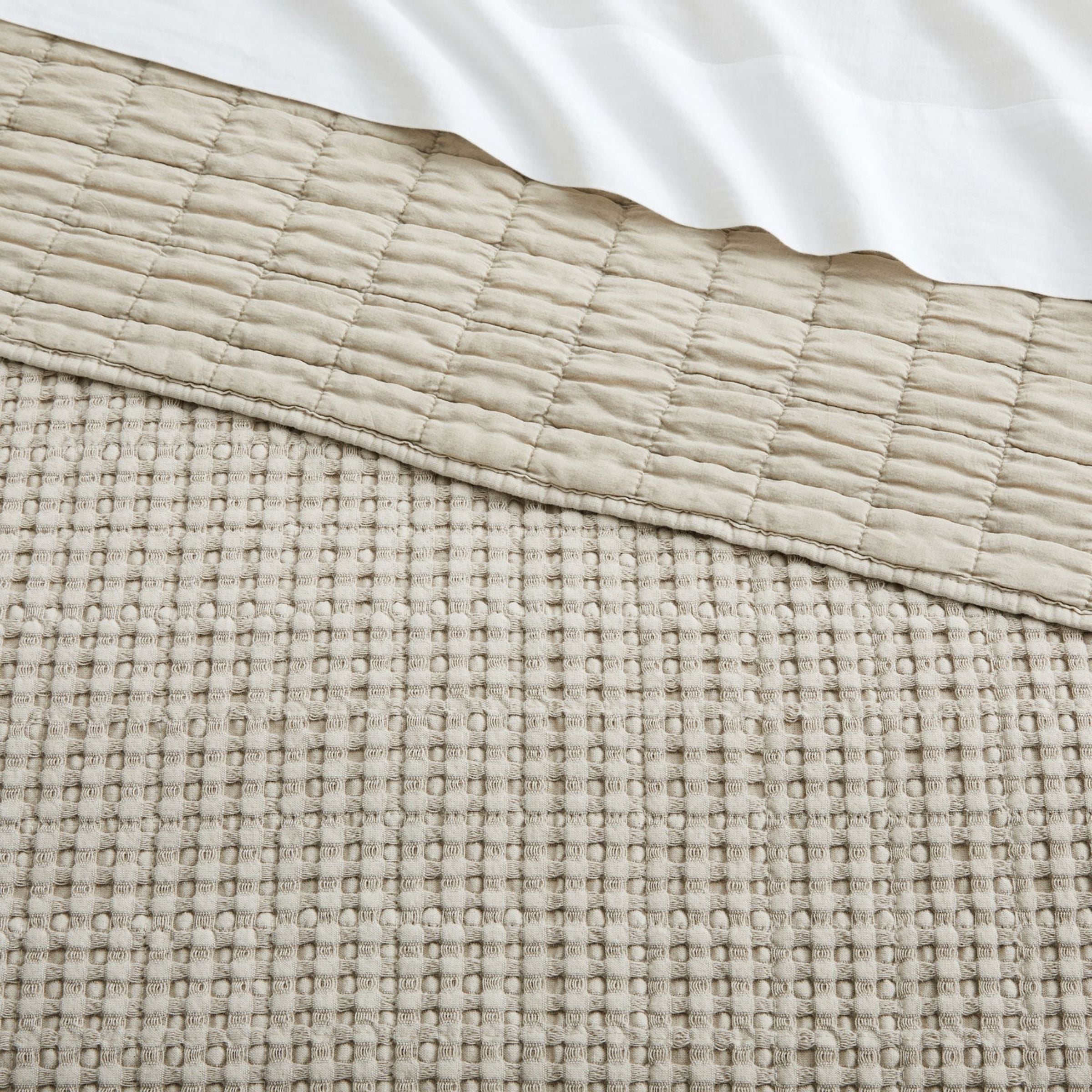 Mills Waffle Quilt Set