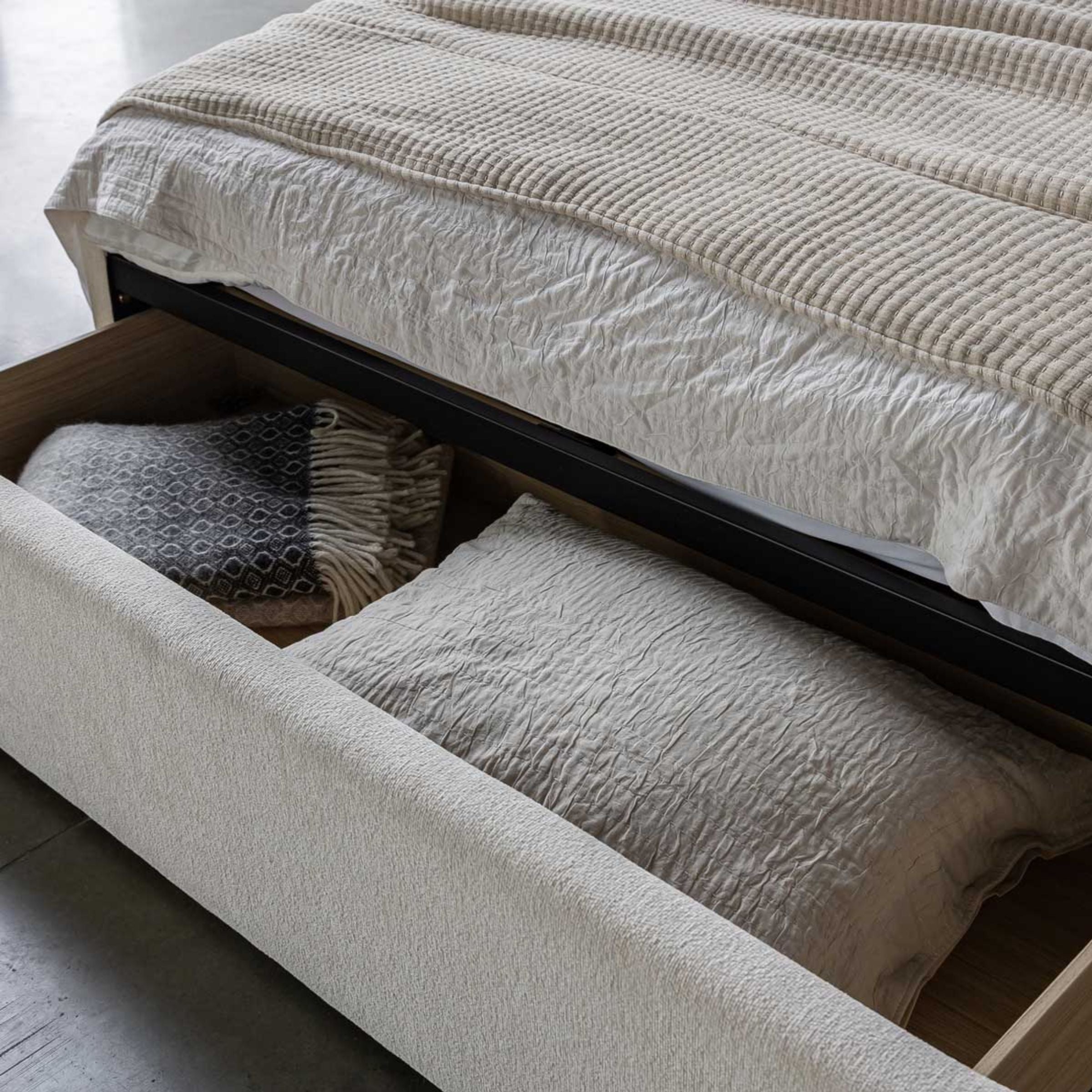 Lourdes Storage Bed
