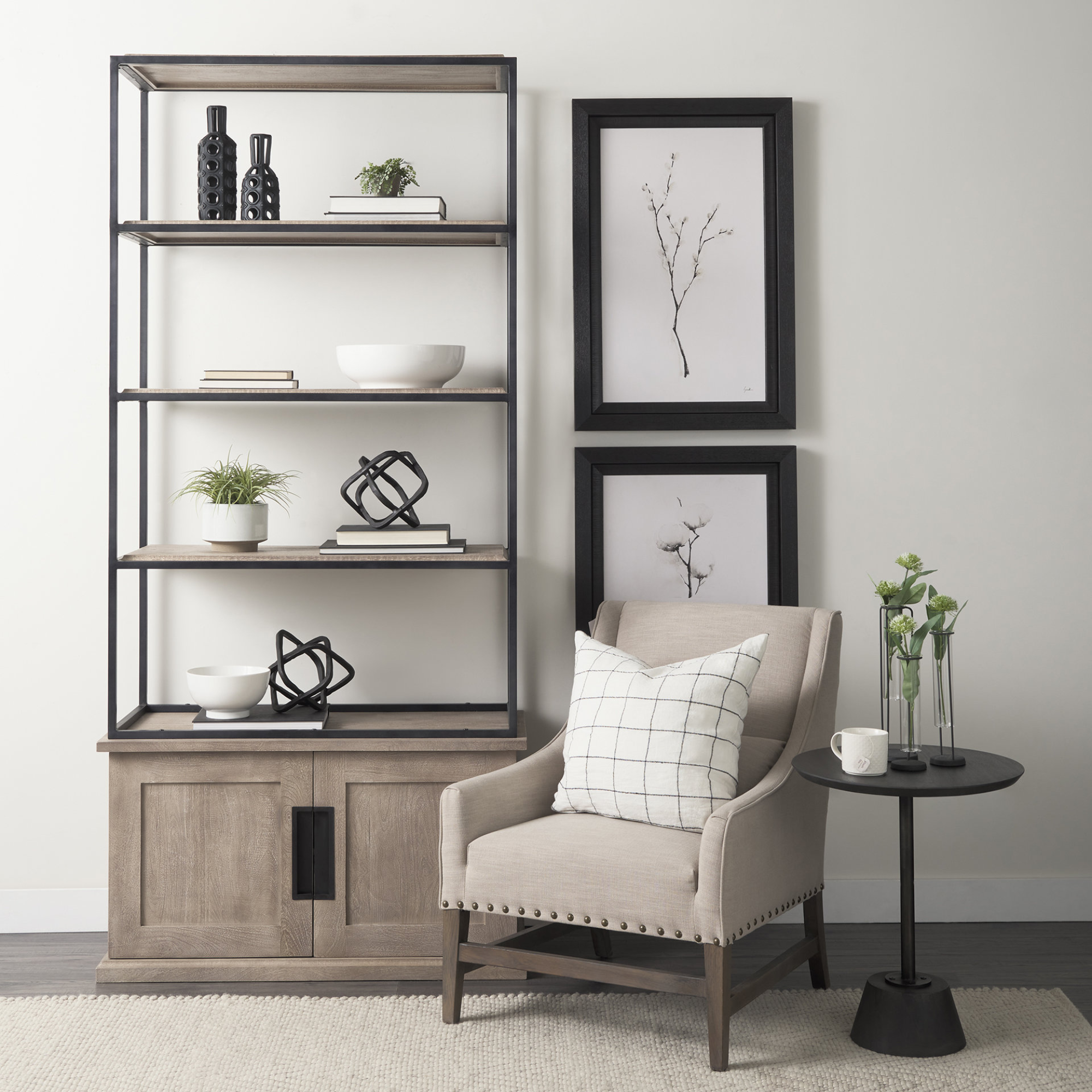 Maxwell Pedestal Accent Table