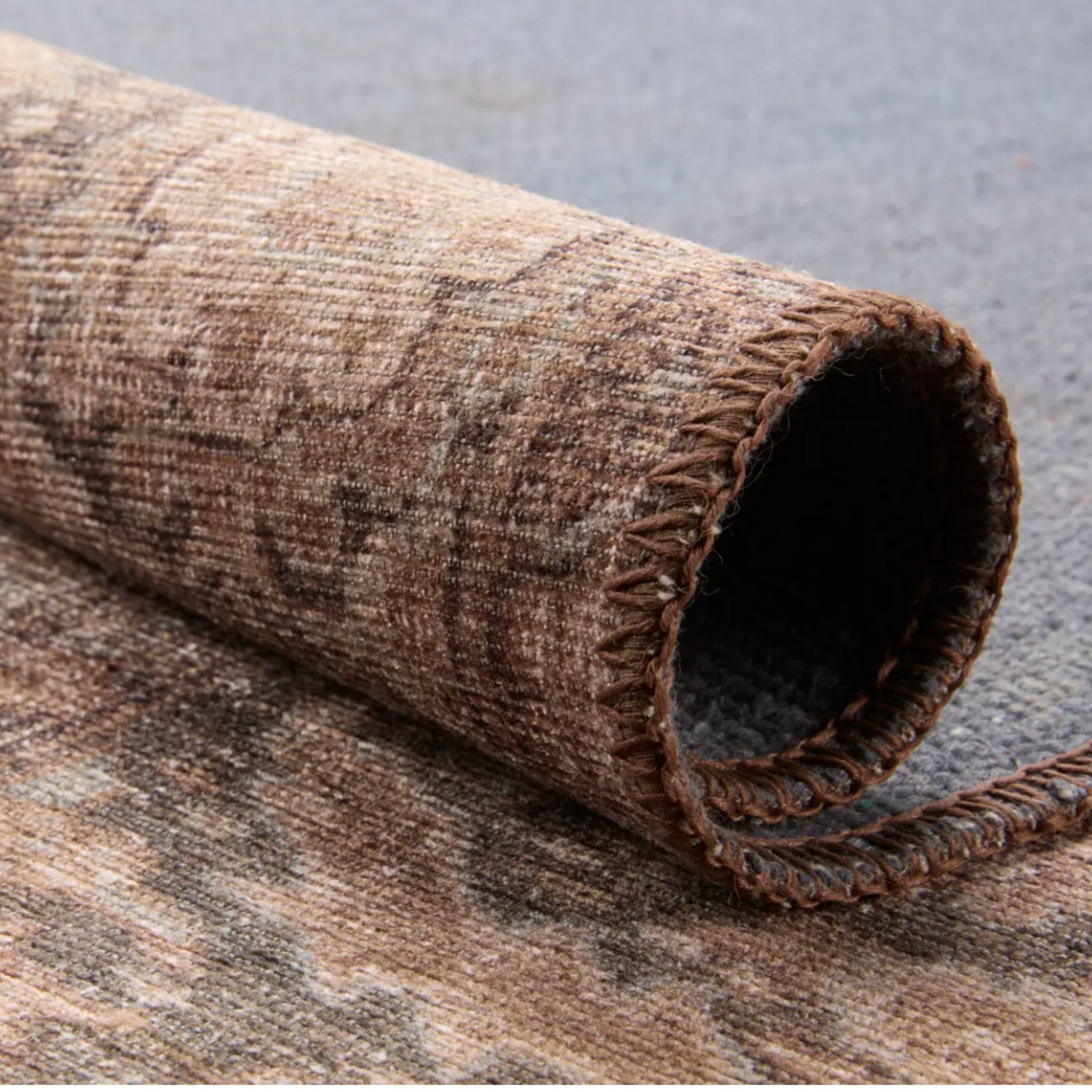 Minita Rug | Brown/ Taupe