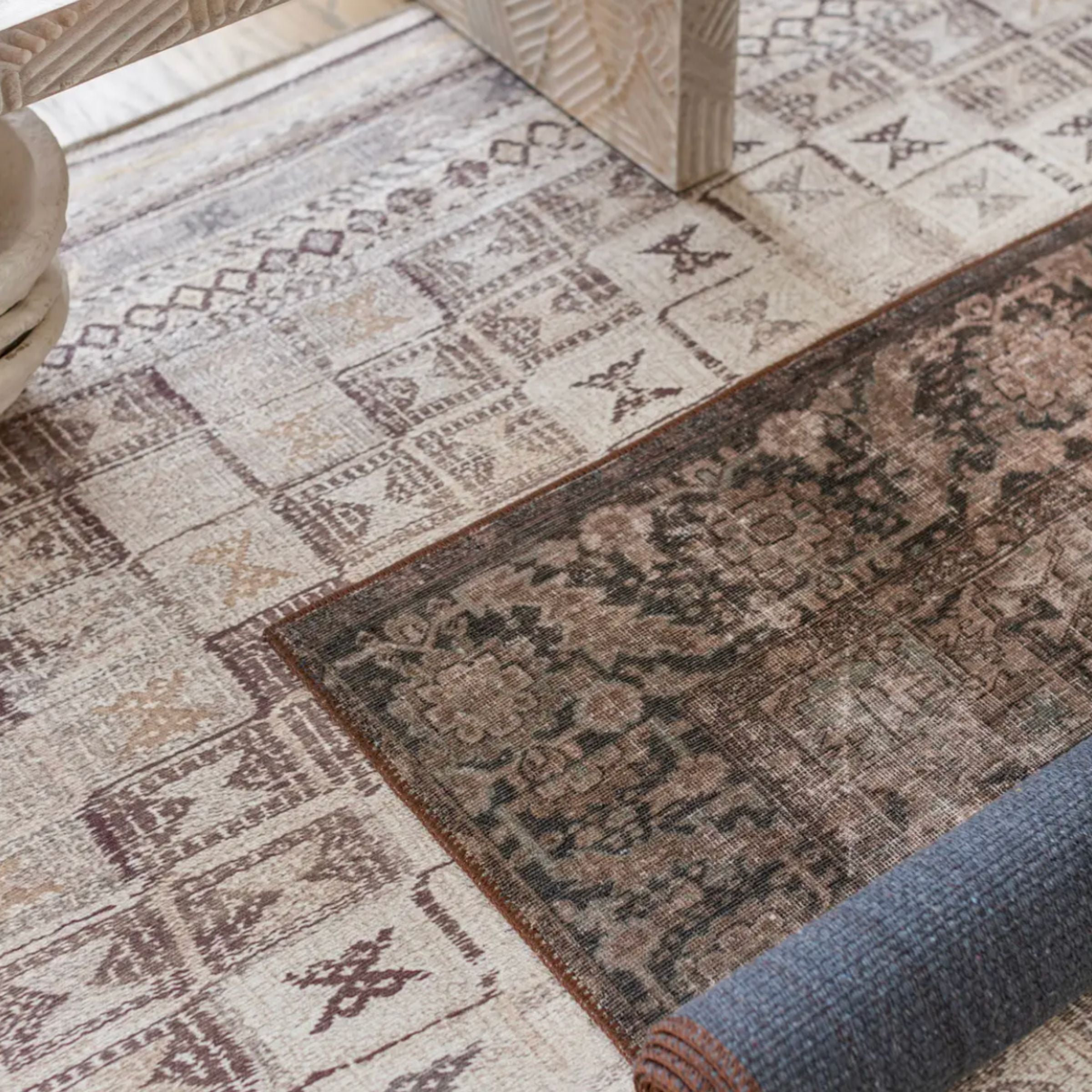 Minita Rug | Brown/ Taupe