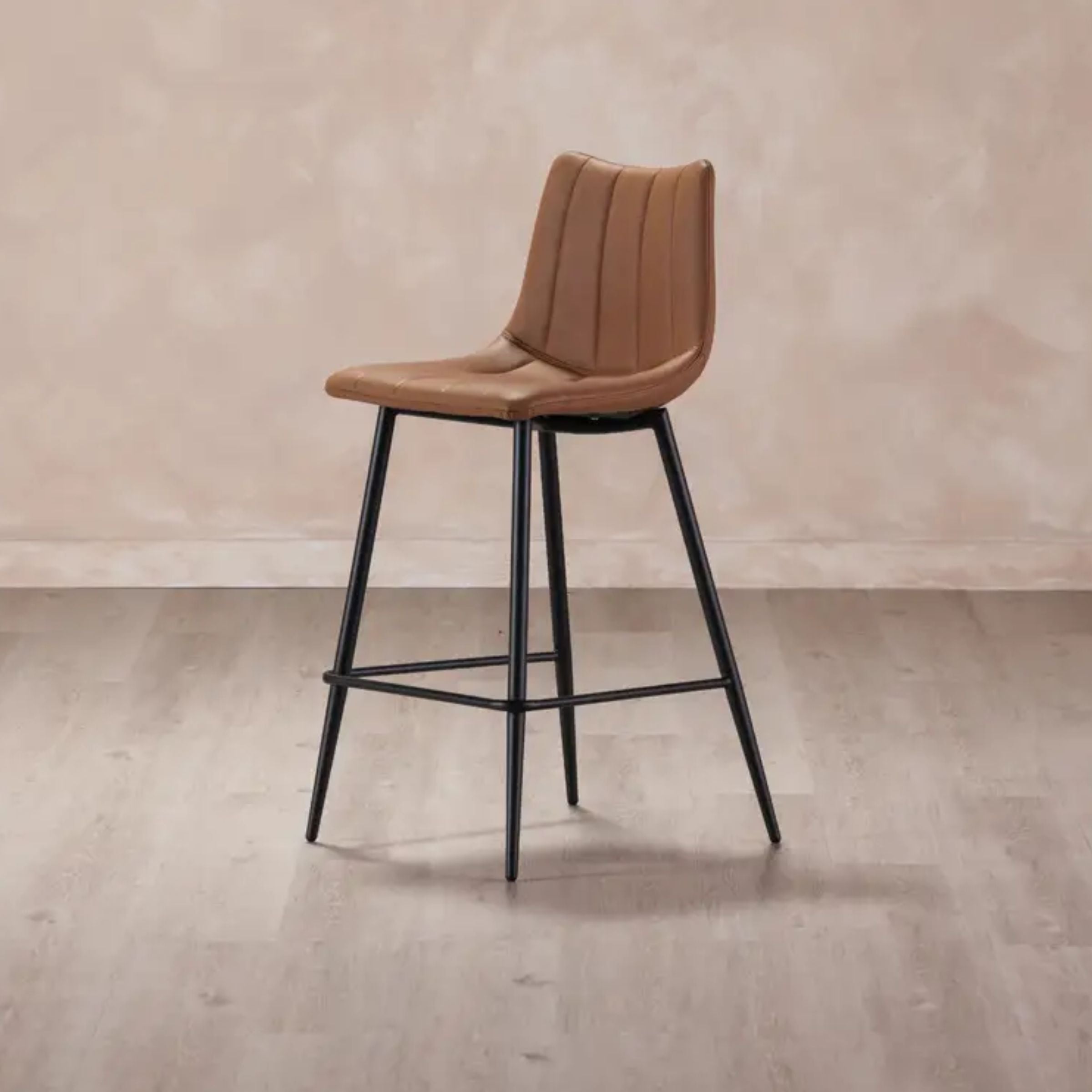 Alibi Stool