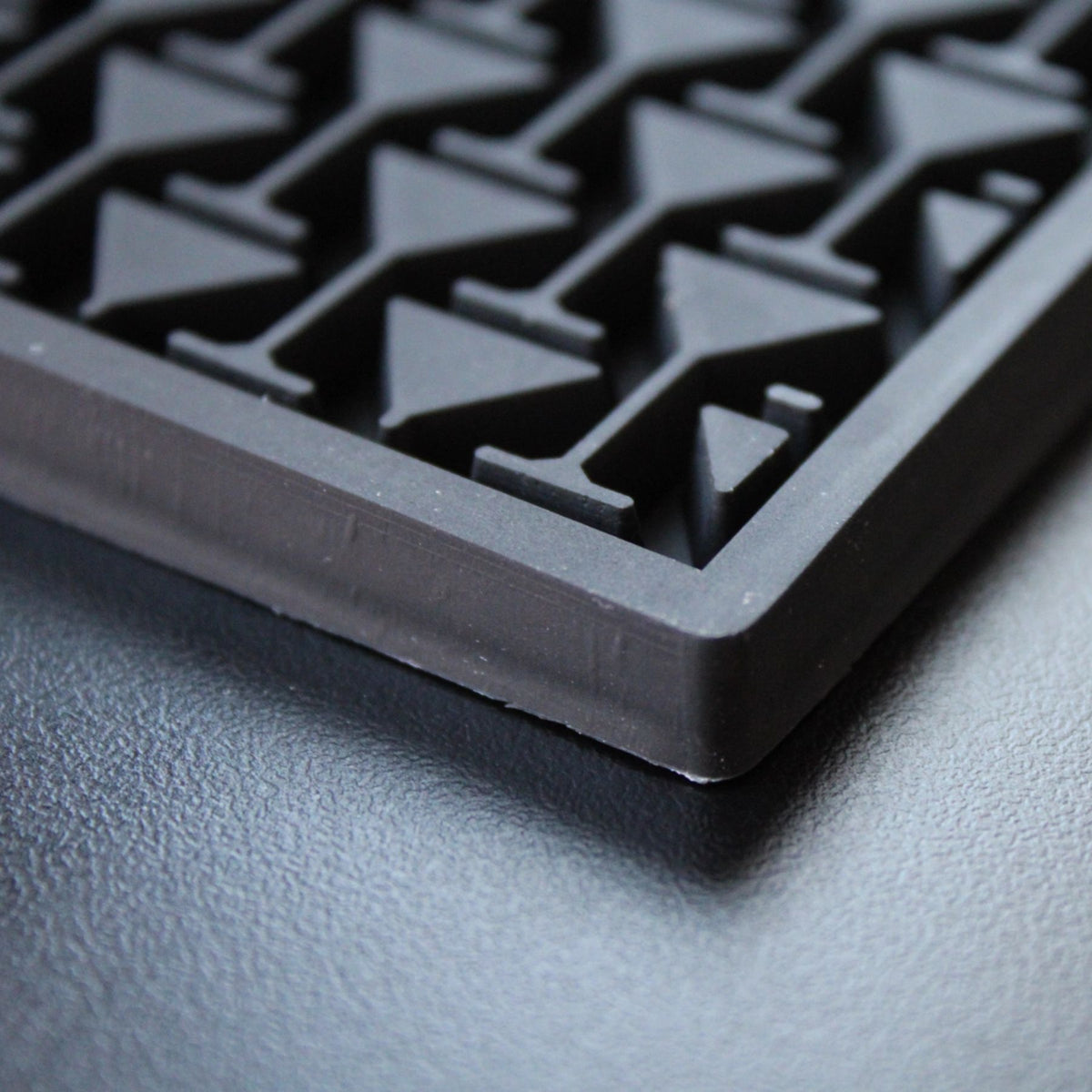 3-in-1 Bar Mat