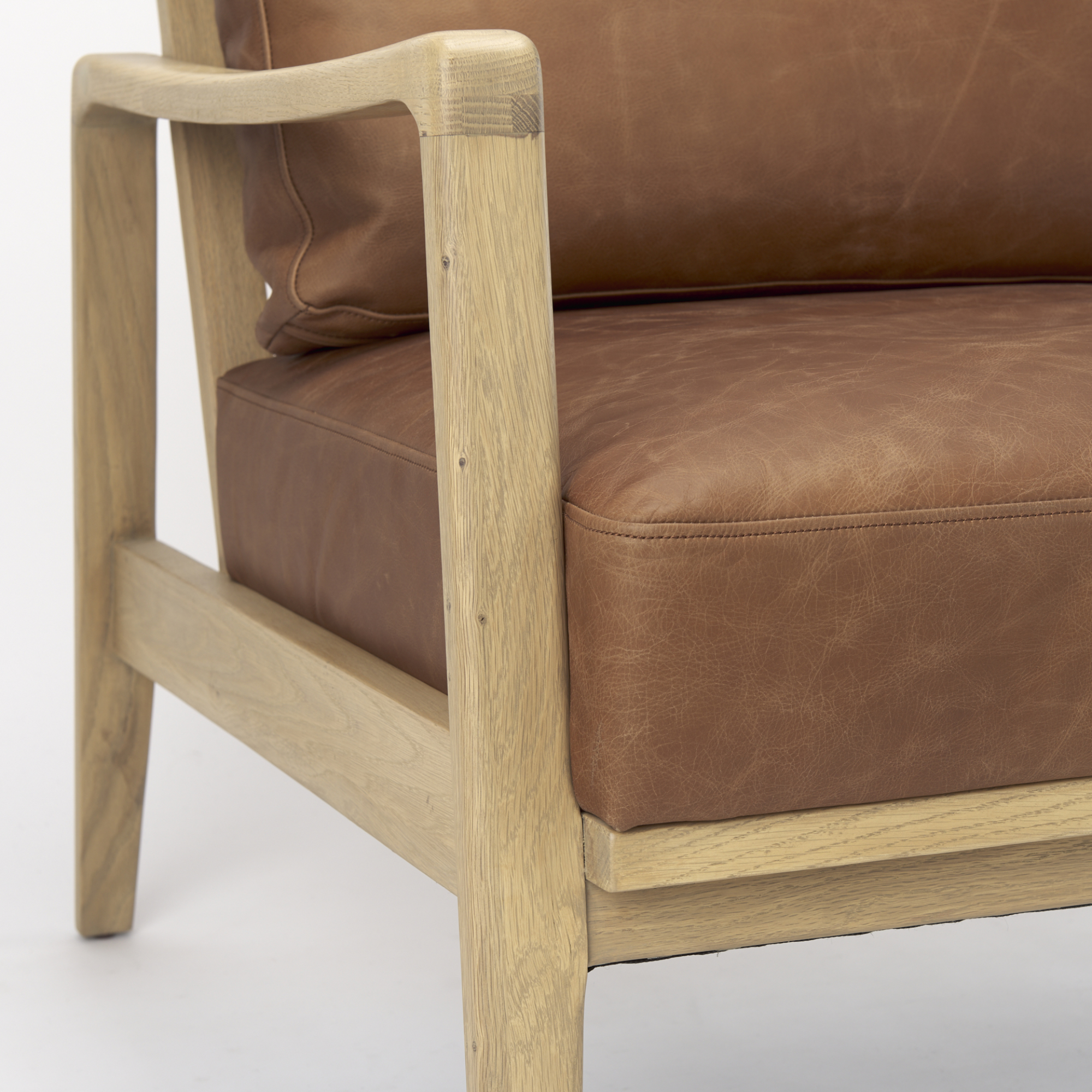 Raeleigh Accent Chair