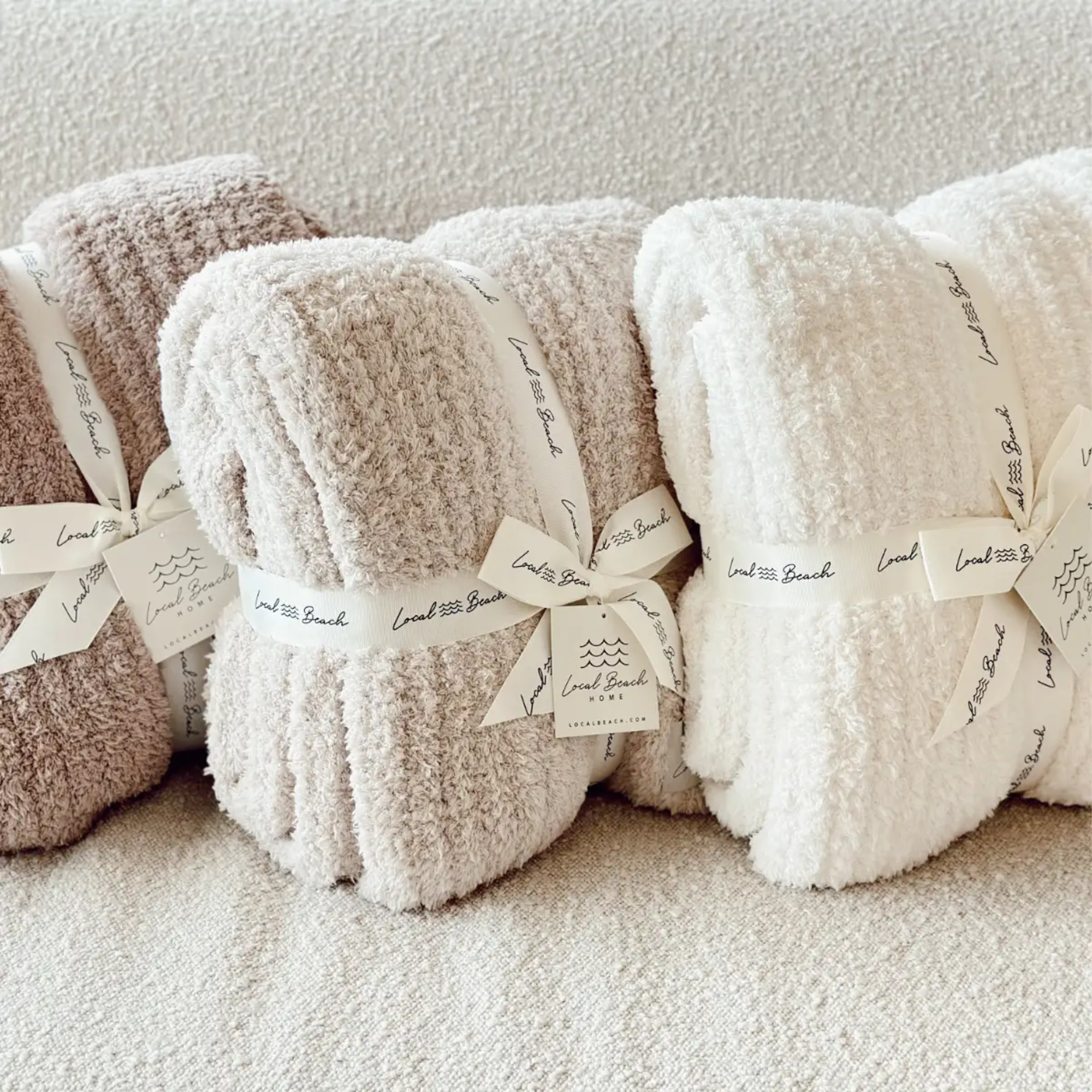 Solid Ribbed Cozy Blanket | Sand