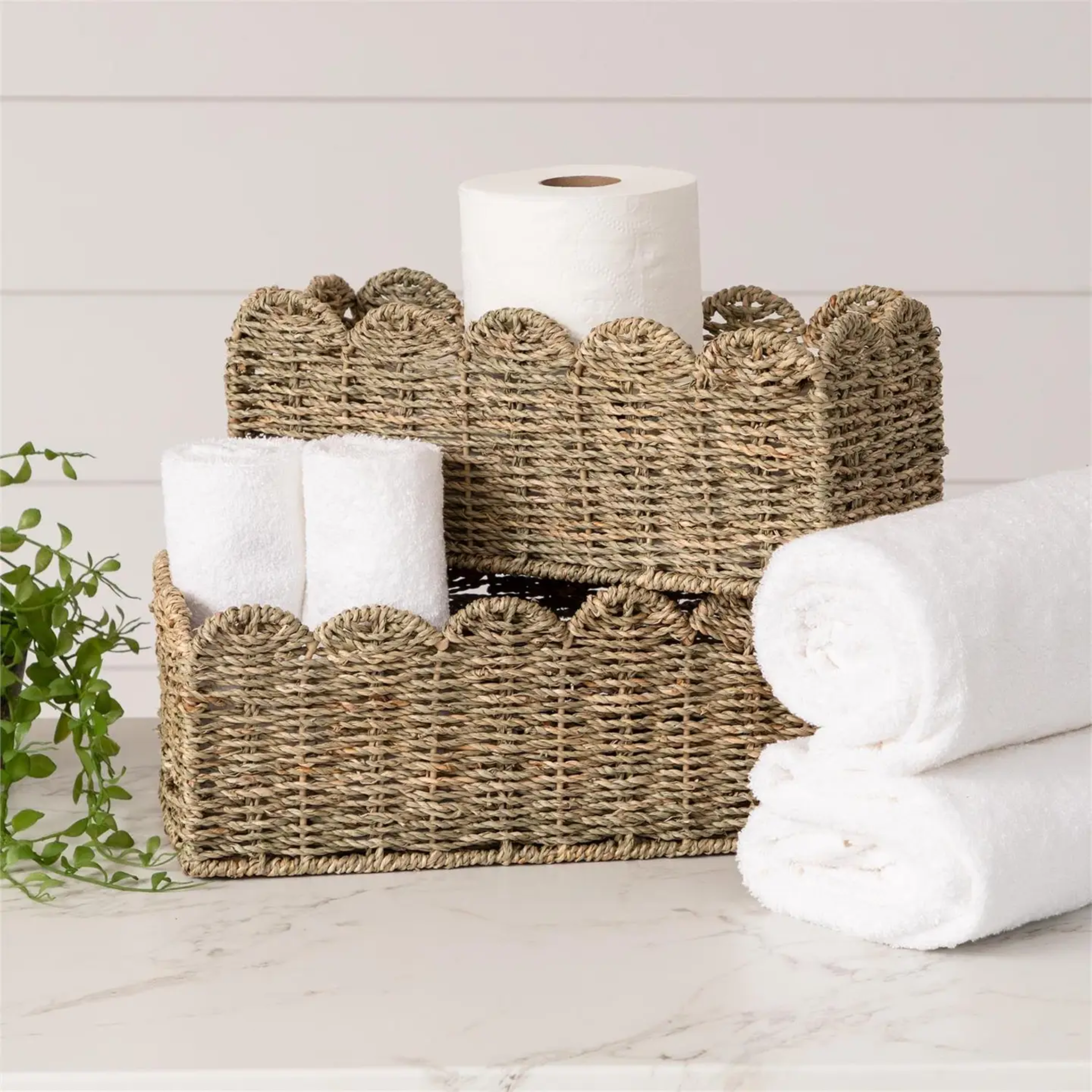 Scallop Edge Seagrass Basket