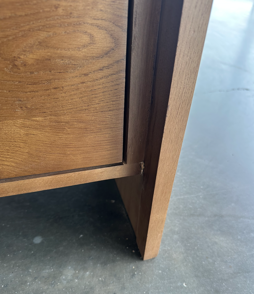 Riley Nightstand 