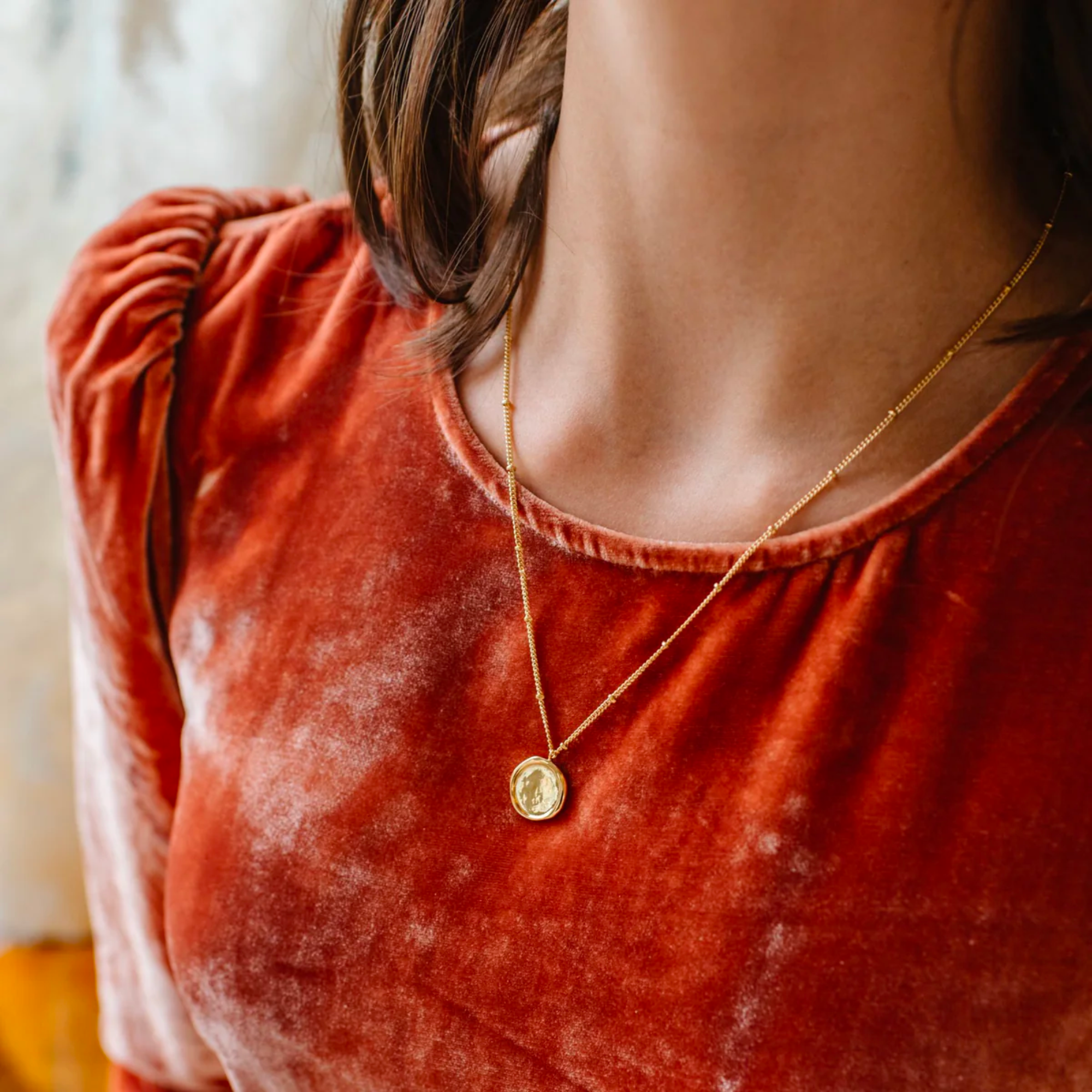 Poise Mini Wax Seal Pendant Necklace - Gold