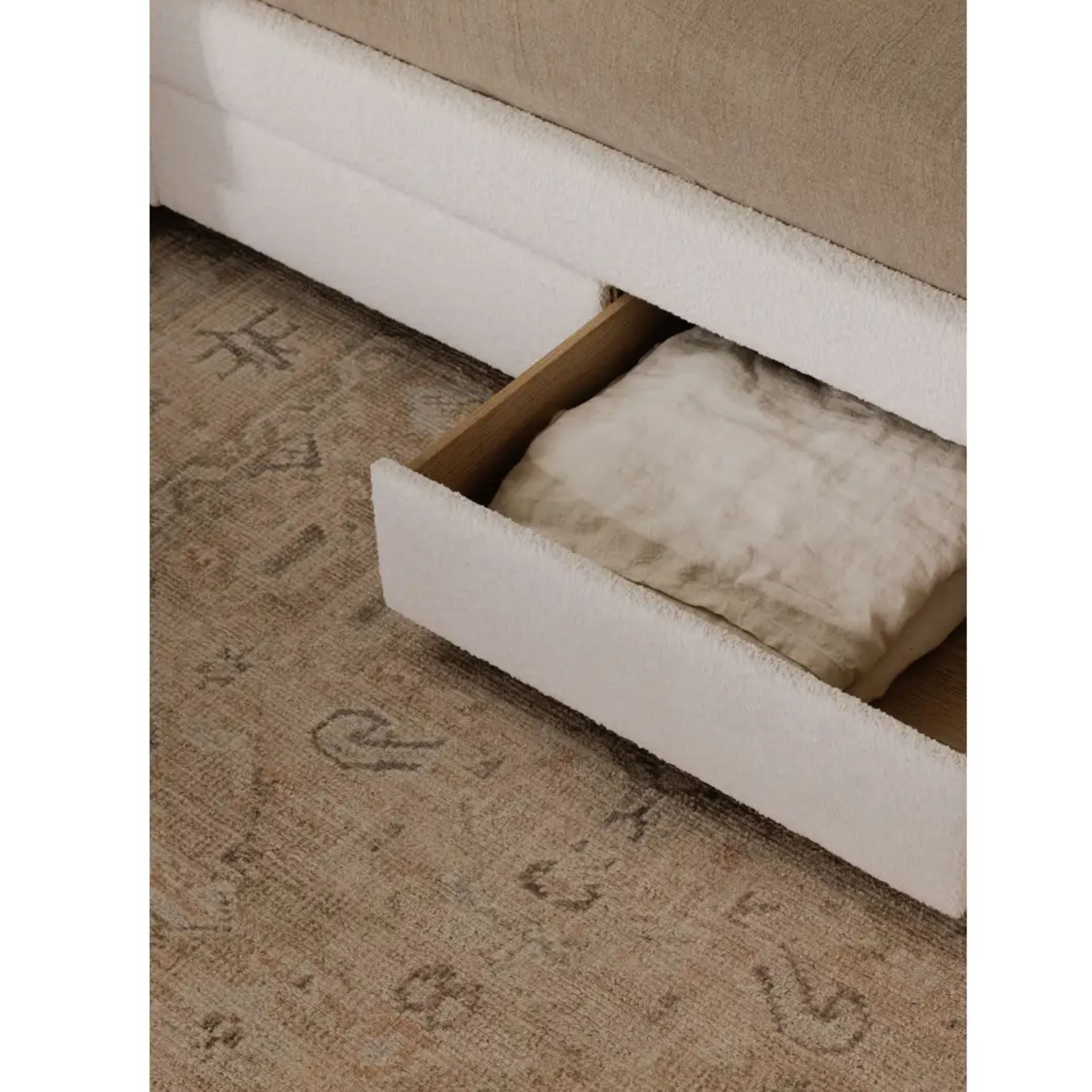 Sophia Bed