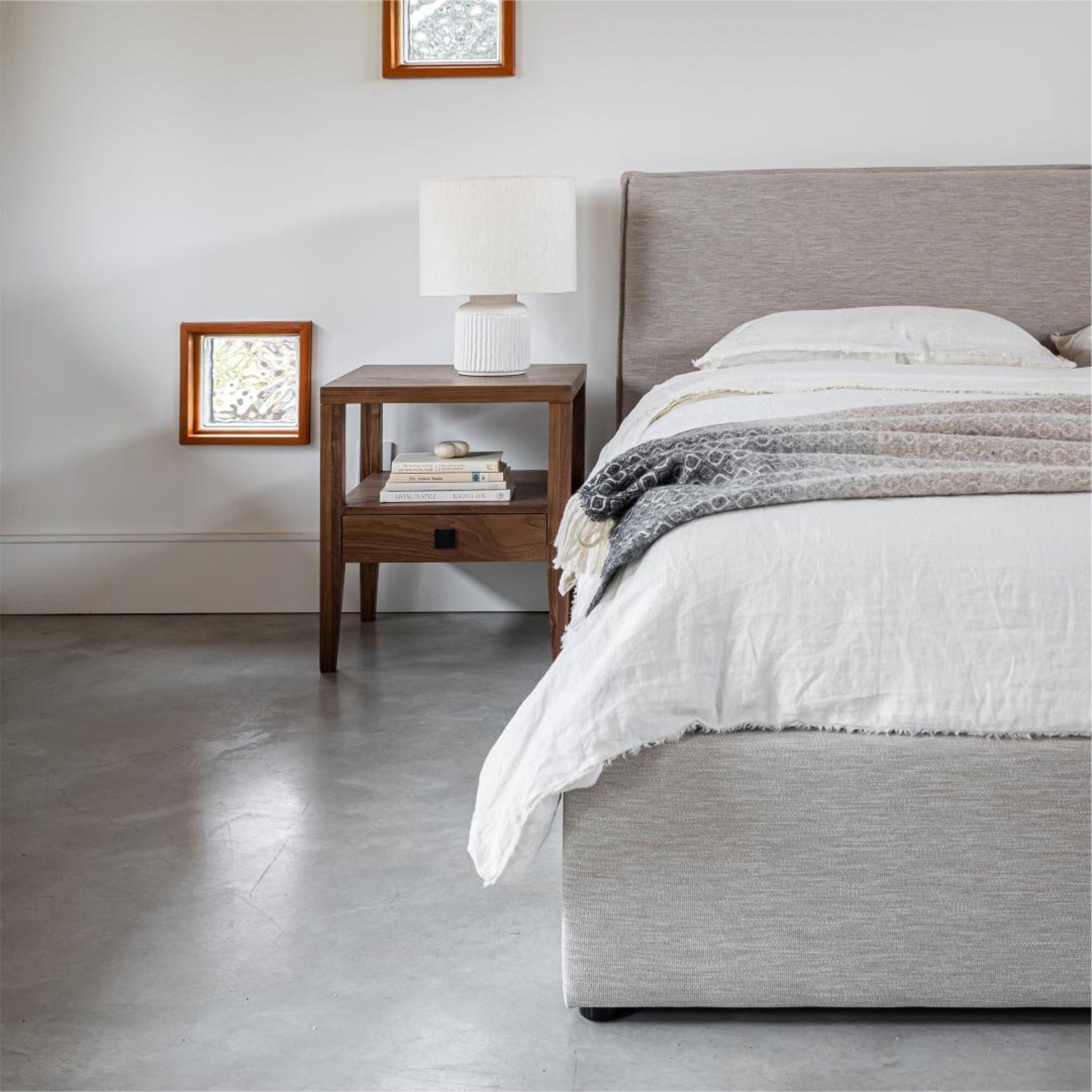 Hara 1 Drawer Nightstand – Simone & Ivy