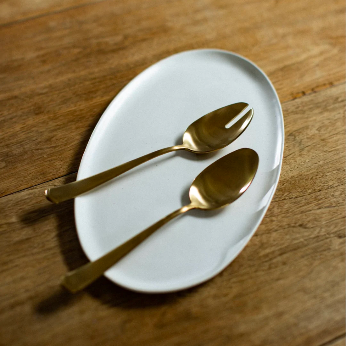 Fable Oval Platter - Speckled White